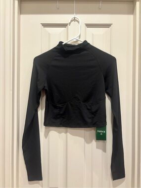 HALARA Black Long Sleeve Crop Top with Mock Neck